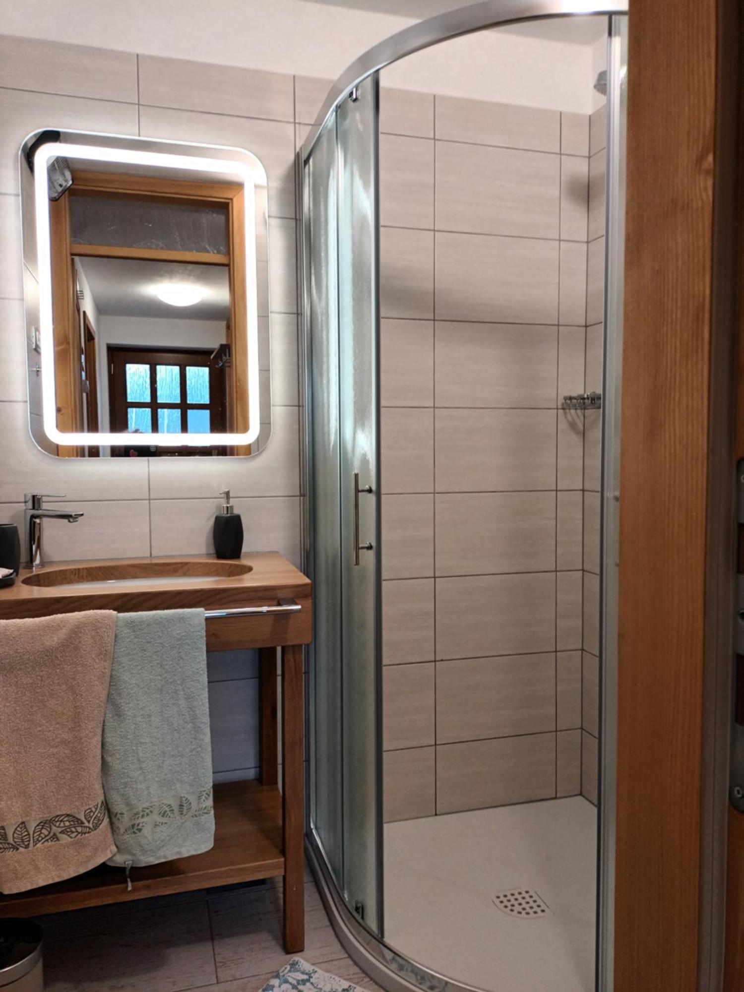 Apartma Ana Ida Srpenica Екстериор снимка